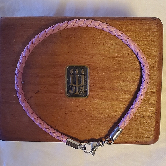 James Avery Retired Pink/Mauve Braided Leather Bracelet 7 " - Picture 3 of 6